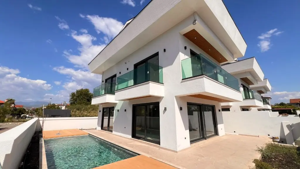 Real estate in Babatasi
